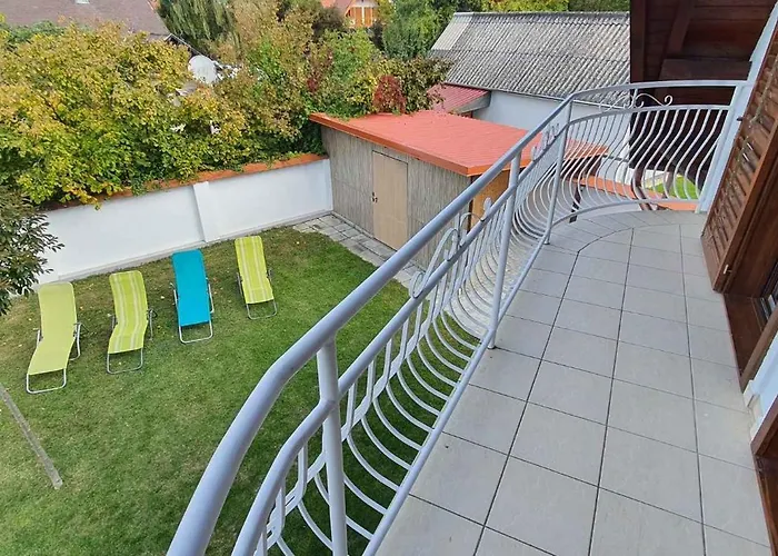 In 35629 * Balatonmáriafürdő